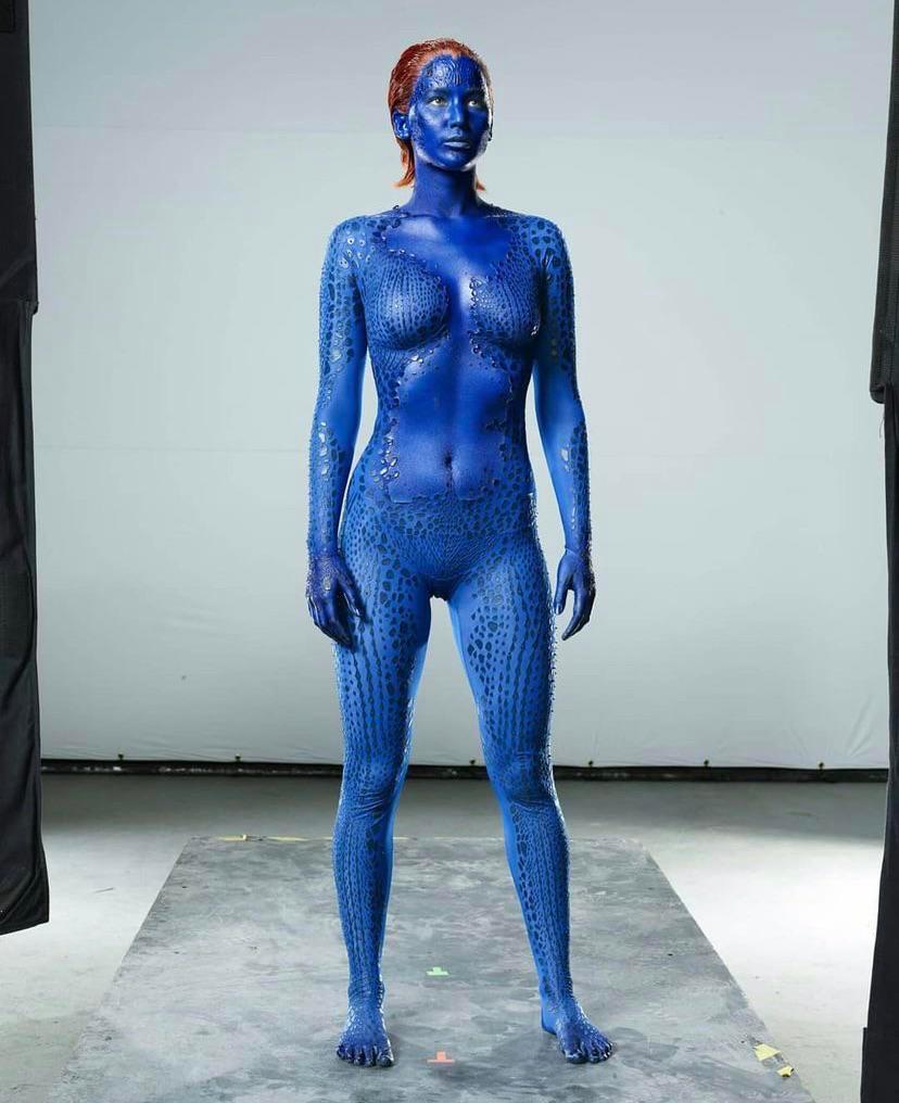 x-men-mystique-jennifer-lawrence-full-body