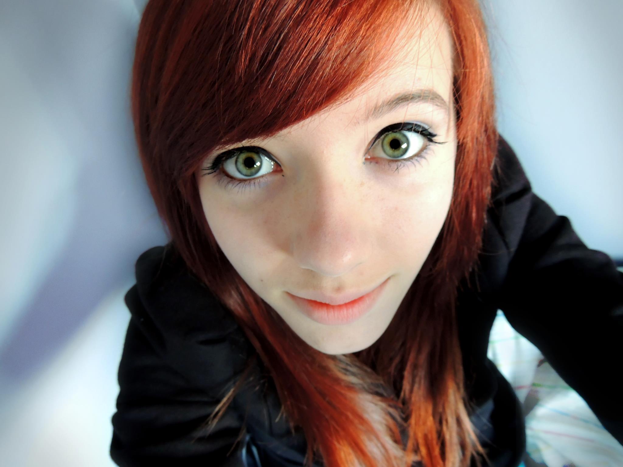 Red hair, green eyes (xpost r/prettygirls) | Scrolller